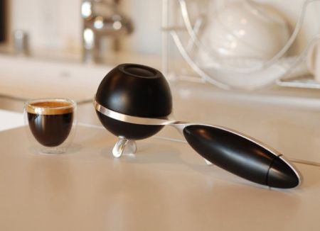 MyPressi Makes Portable Espresso Machine, With a Twist