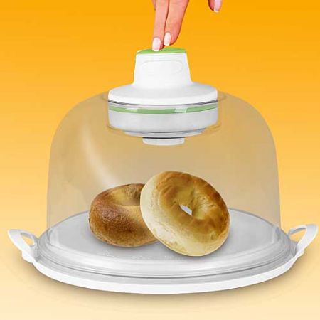 Vacuum Sealed Bagle Dome Keeps Your Rings Of Dough Fresher For Longer