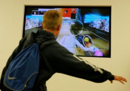 Kinect right away playable during Microsoft Stores national -- all 4 of them