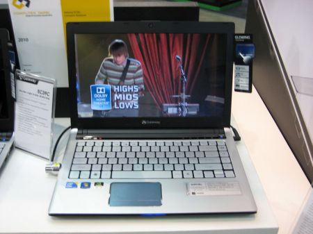 NVIDIA shows 16 brand-new Optimus laptops during Computex, teases 460M GPU