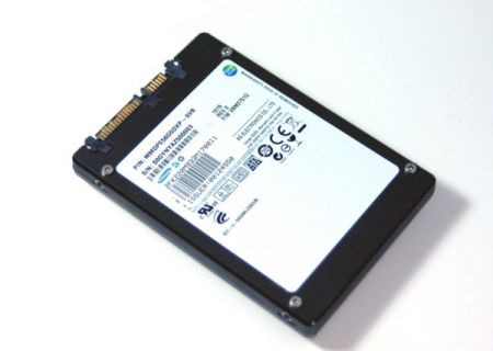 Samsung 512GB SSD Drops with Toggle-Mode NAND