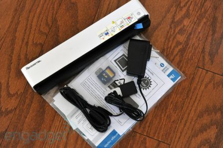 Pandigital PhotoLink moveable scanner examination