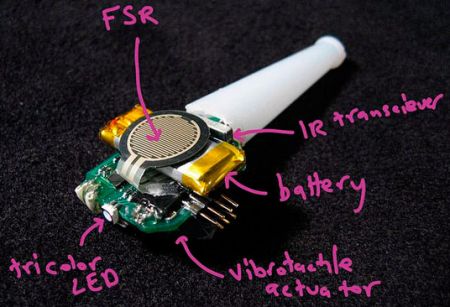 Slurp digital eyedropper sucks up, injects report wirelessly (video)