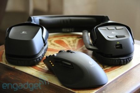 Logitech G700 rodent as well as G930 headset examination