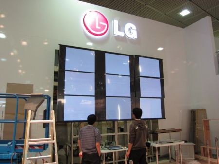 LG teases worlds thinnest (2.9mm) OLED radio, alternative something good to eat forward of IFA