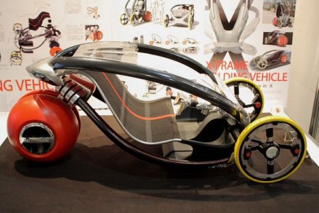 Nagoya Institutes folding X-Frame automobile lacks S-foils, hyperdrive, rolls upon the large orange round