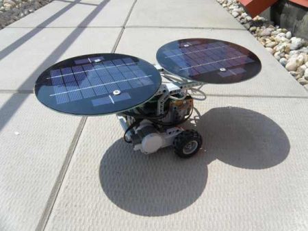 dSolar panels for Mindstorms move immature energy to your Lego creations