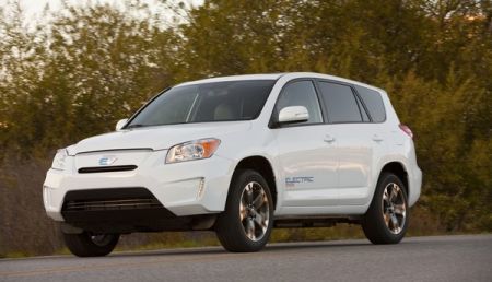 Toyota debuts 100 mile Tesla-powered RAV4 EV, Musk says it helps us with a Model S