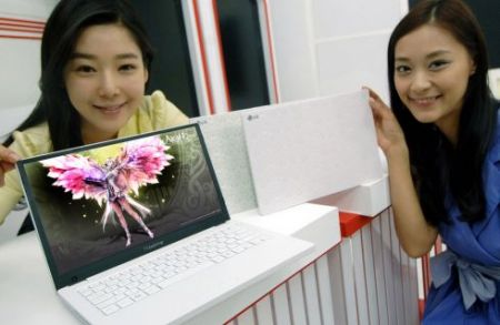 LG introduces Xnote P210 12.5 in. laptop with super-thin bezel
